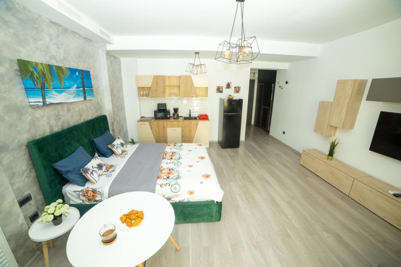 Studio 60 By The Beach Mamaia, Free Parking Casa Del Mar Eksteriør bilde